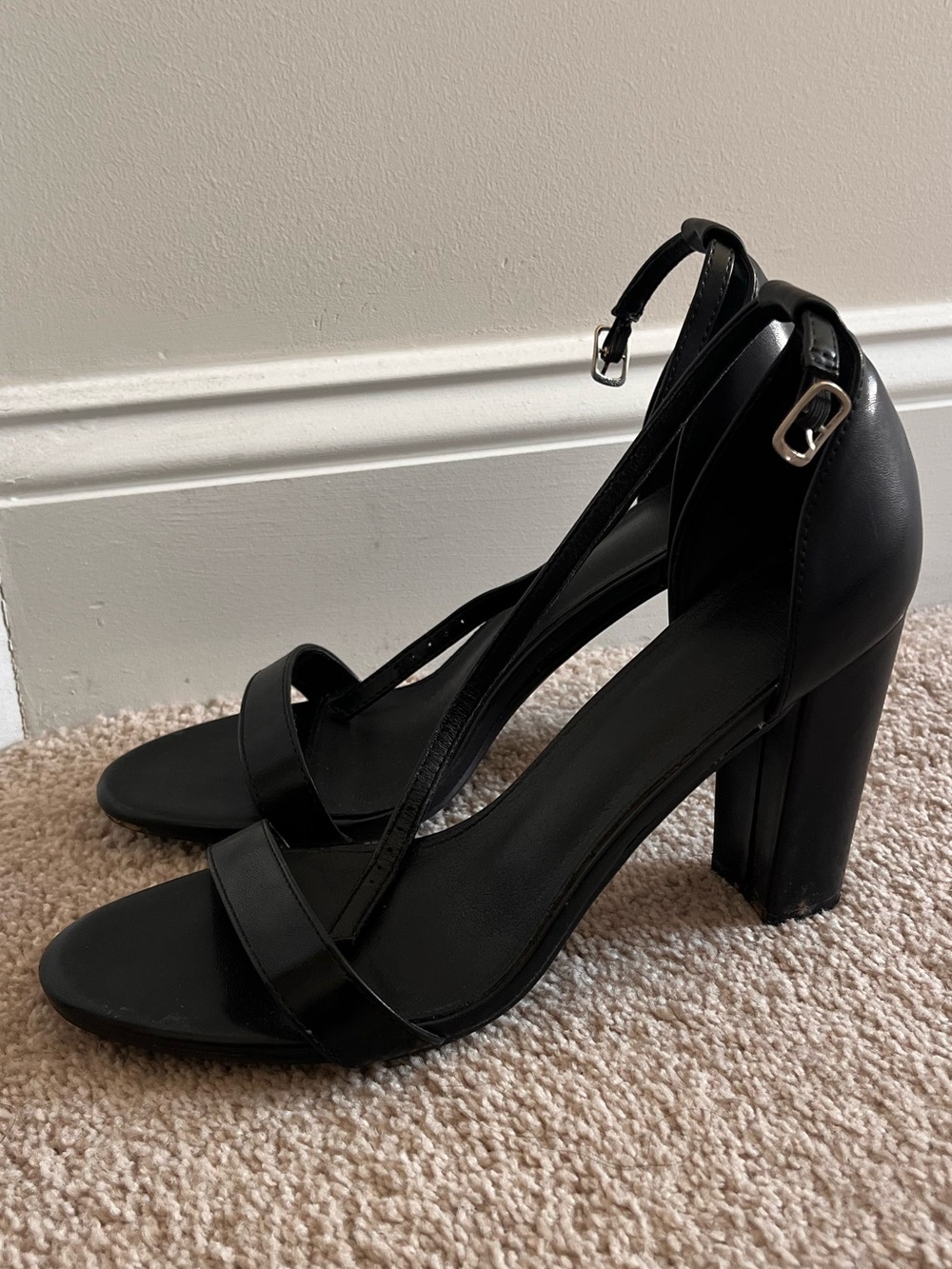 Classic Black Block Heel Ankle Strap Sandals - Women's - Picture 3 of 3
